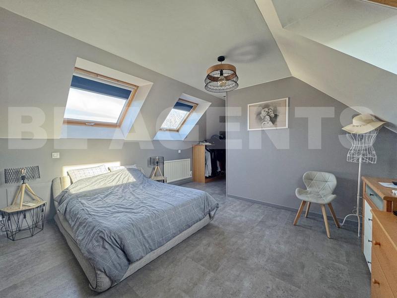 Maison - 157 m² - 6 pièces