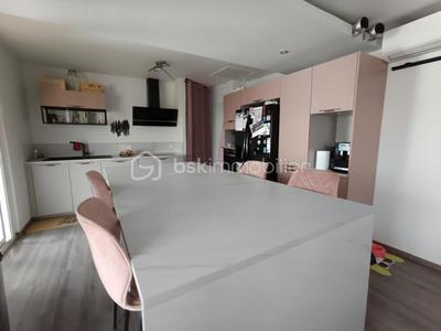 Maison - 81 m² - 3 pièces