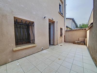 Appartement - 68 m² - 2 pièces