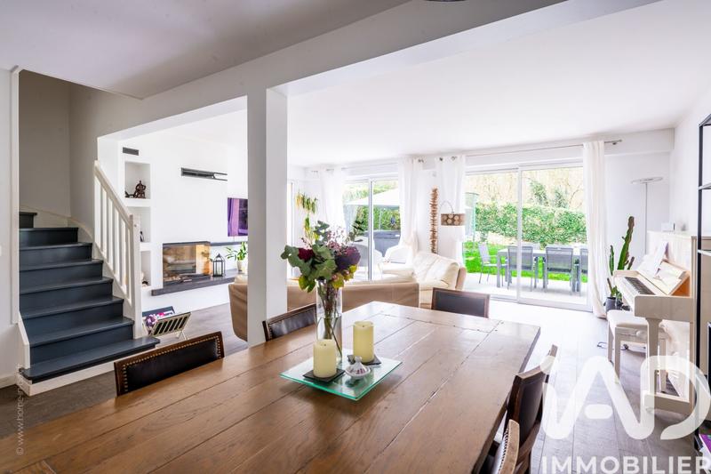 Maison - 178 m² - 7 pièces