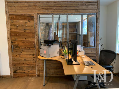 Local commercial - 52 m² - 2 pièces