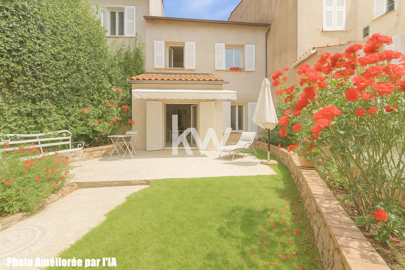 Maison de ville - 132 m² - 5 pièces