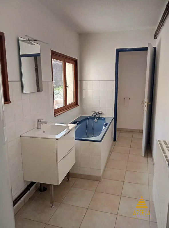 Maison - 104 m² - 5 pièces