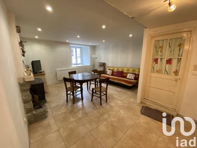 Maison - 96 m² - 3 pièces