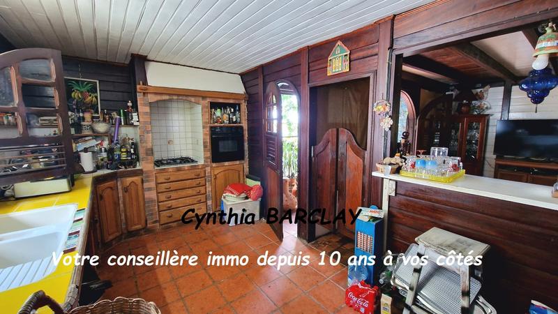 Maison - 186 m² - 8 pièces