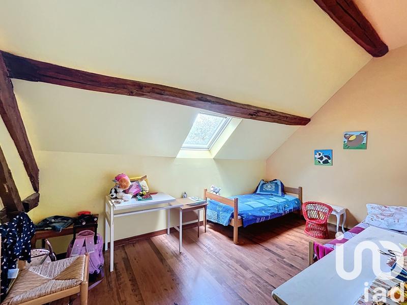 Maison - 208 m² - 8 pièces