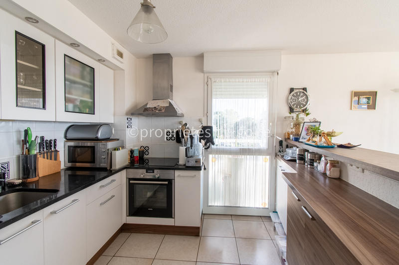 Appartement - 72 m² - 3 pièces