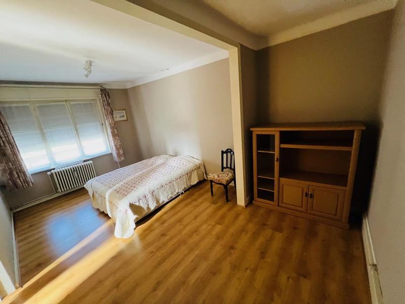 Maison - 207 m² - 8 pièces