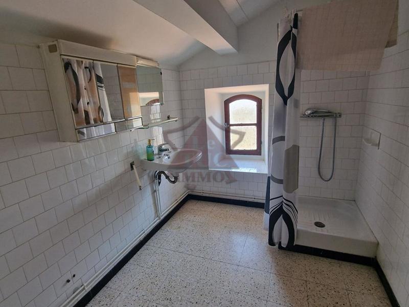 Maison de village - 210 m² - 11 pièces