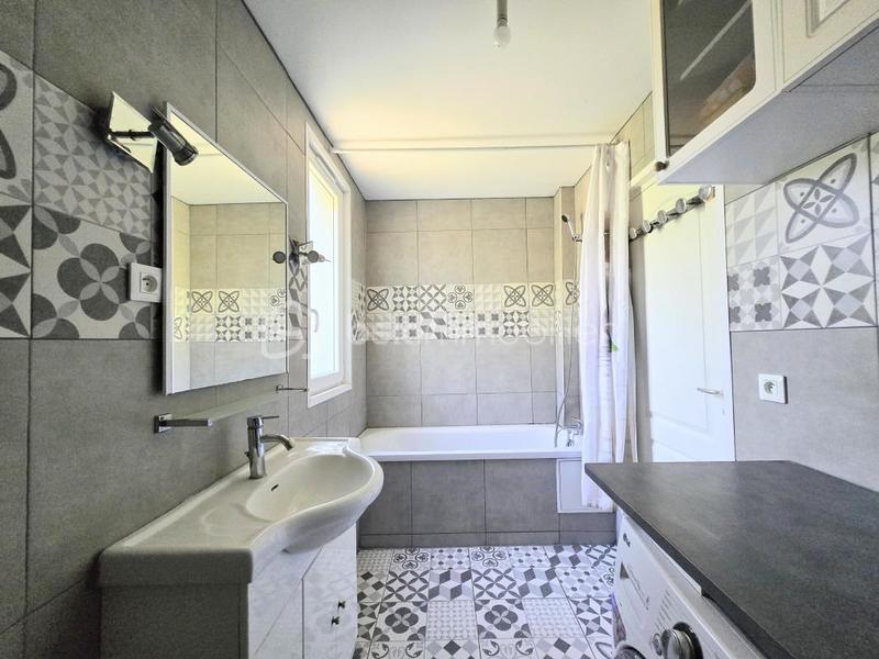 Maison - 137 m² - 6 pièces