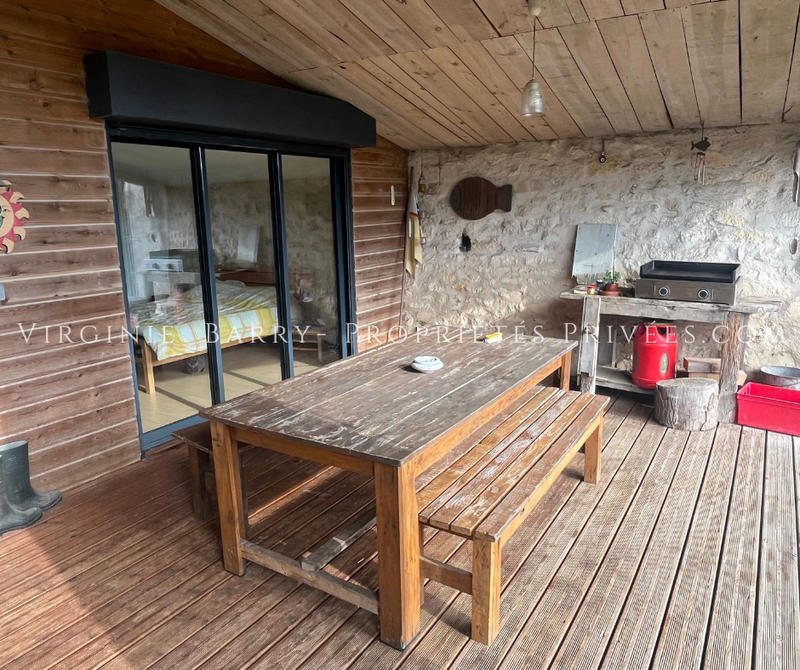 Maison - 350 m² - 10 pièces