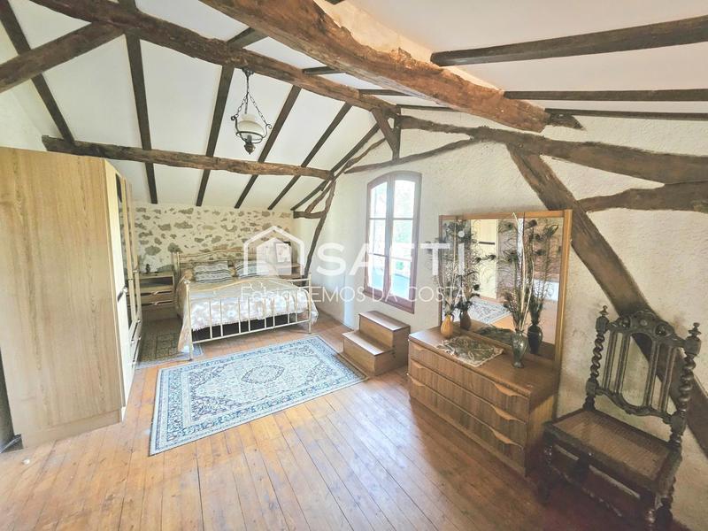 Maison - 278 m² - 8 pièces