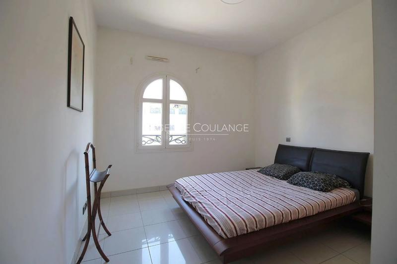 Appartement - 100 m² - 4 pièces