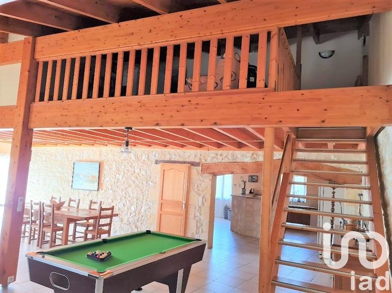 Maison de campagne - 220 m² - 5 pièces