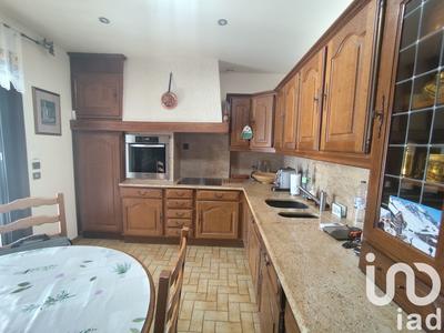 Maison - 140 m² - 5 pièces