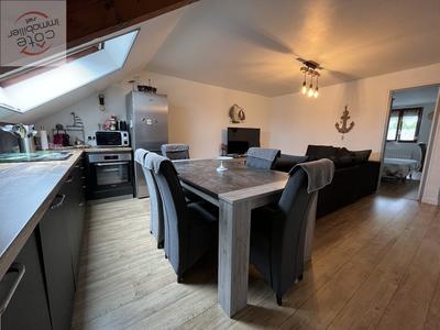 Appartement ancien - 57 m² - 3 pièces