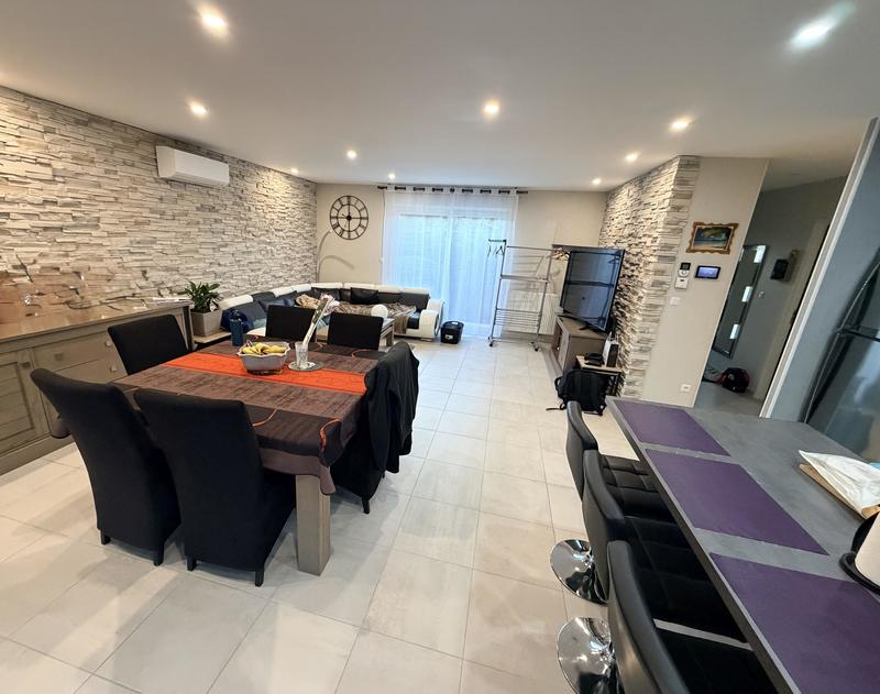 Maison - 110 m² - 5 pièces