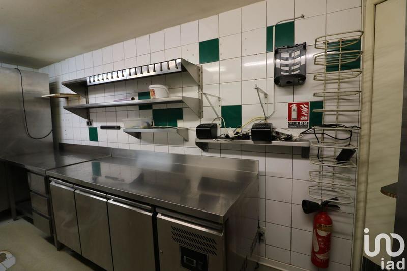 Local commercial - 210 m²