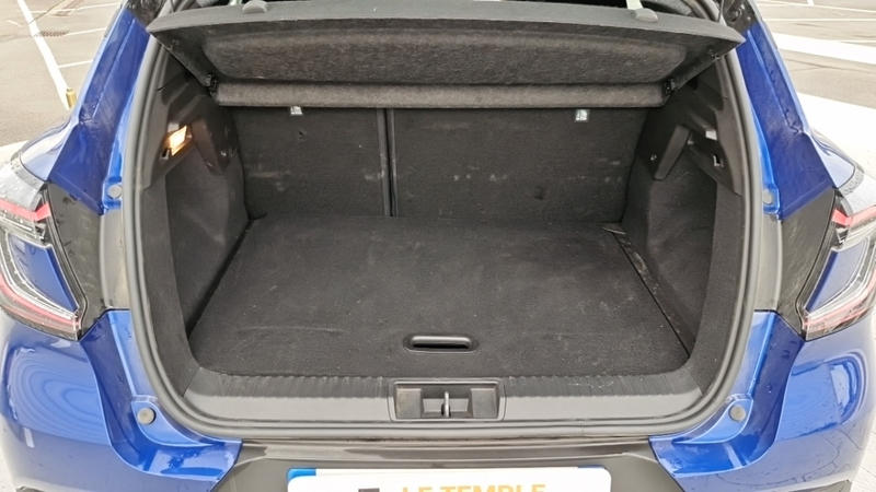 Renault Captur Mild Hybrid 160 Edc Evolution