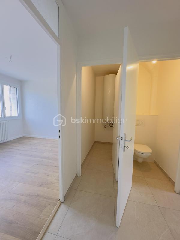 Appartement - 80 m² - 3 pièces