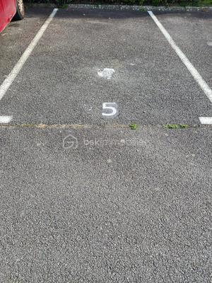 Parking - 15 m²