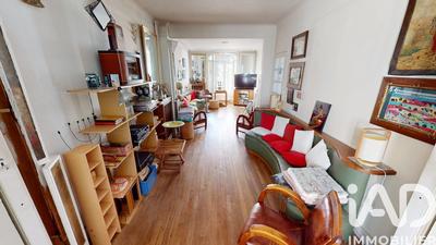 Maison - 190 m² - 9 pièces