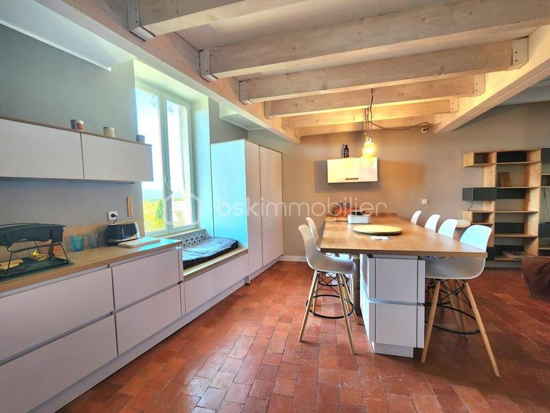 Duplex - 85 m² - 4 pièces