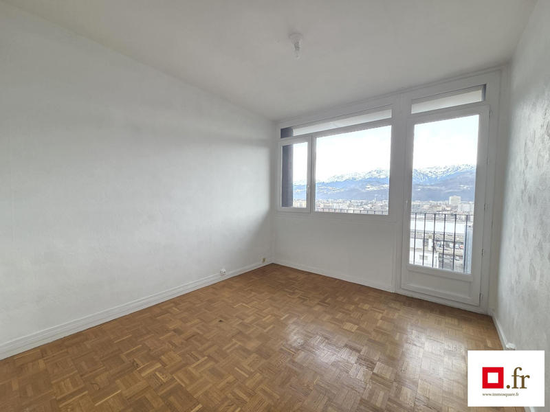 Appartement - 76 m² - 4 pièces