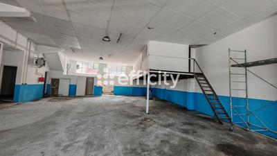 Bureau - 238 m² - 3 pièces