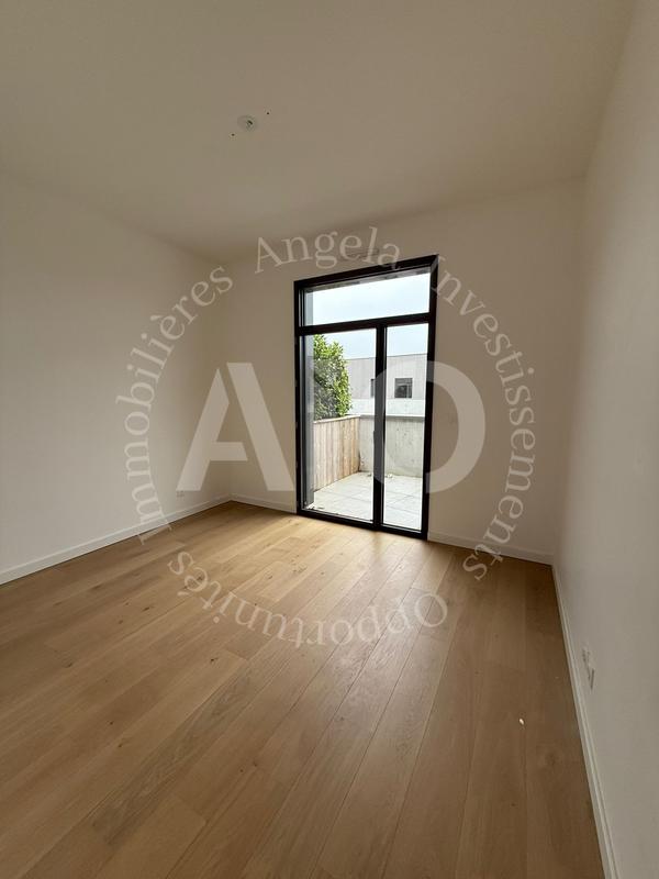 Appartement - 121 m² - 5 pièces