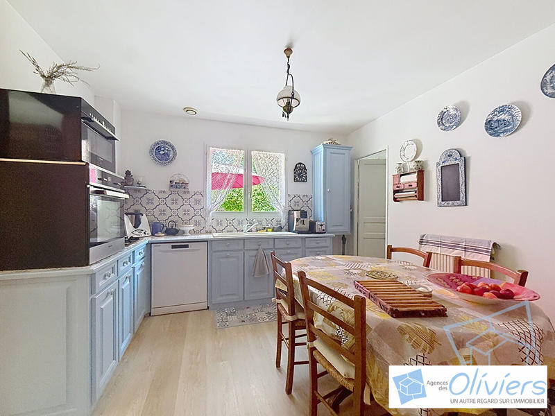 Maison - 145 m² - 6 pièces