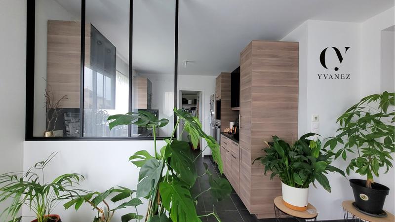 Maison - 107 m² - 6 pièces