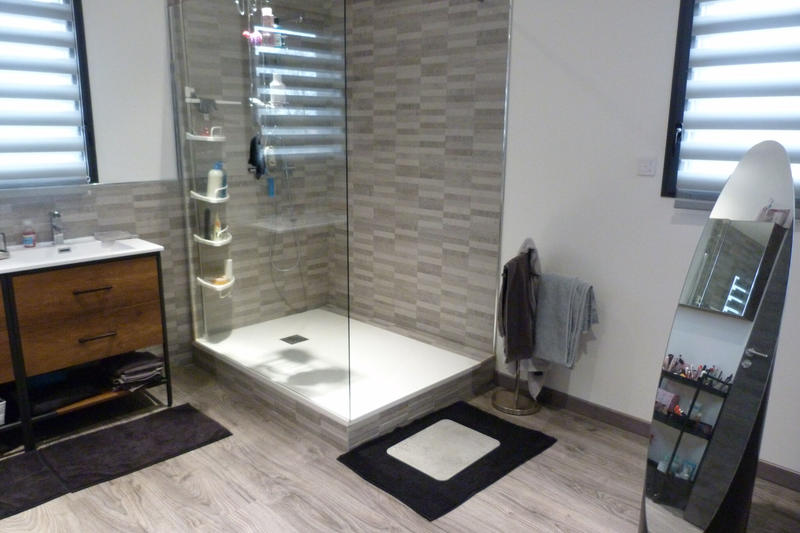 Maison - 200 m² - 8 pièces