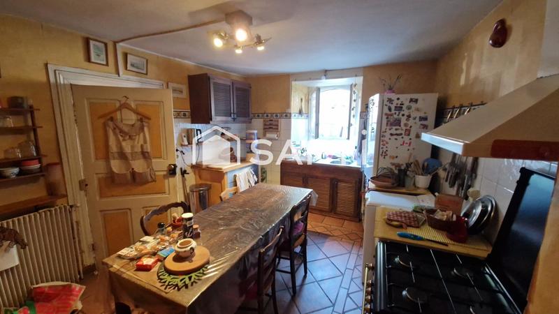 Maison - 186 m² - 6 pièces