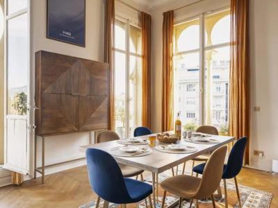 Appartement - 212 m² - 4 pièces