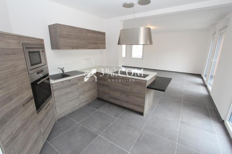 Maison - 226 m² - 8 pièces