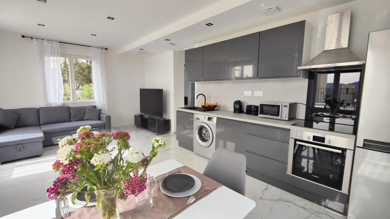 Villa - 218 m² - 8 pièces