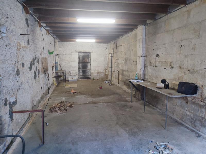 Maison - 237 m² - 4 pièces