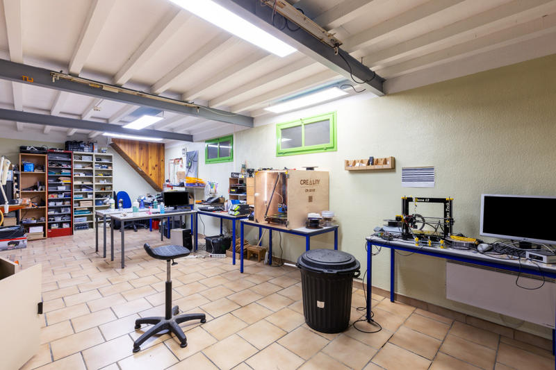 Bureau - 1 036 m² - 12 pièces