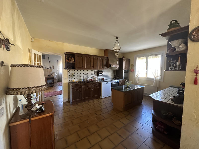 Maison - 287 m² - 6 pièces