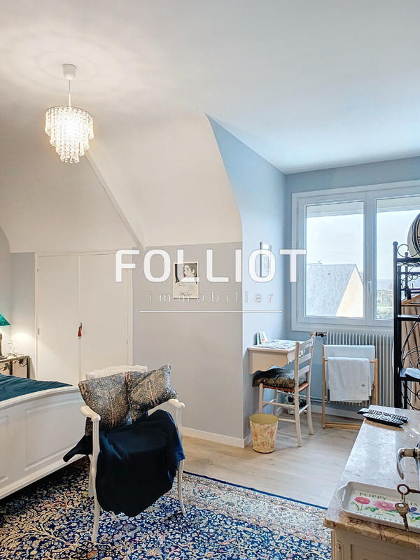 Maison - 136 m² - 6 pièces