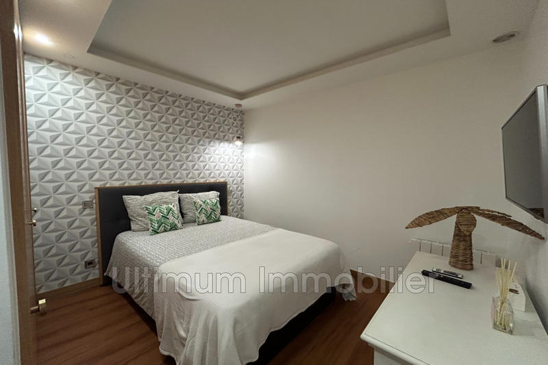 Maison - 116 m² - 6 pièces