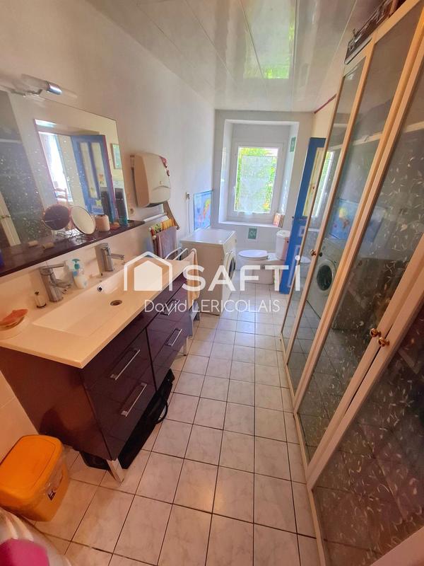 Maison - 74 m² - 9 pièces