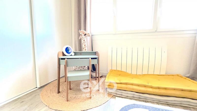 Maison - 208 m² - 7 pièces