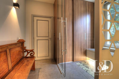 Maison - 321 m² - 10 pièces