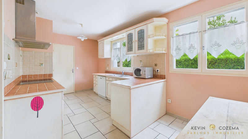 Maison - 145 m² - 8 pièces