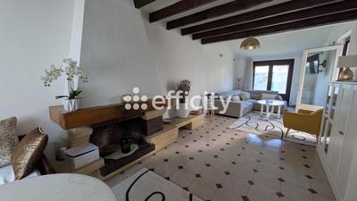 Maison - 85 m² - 5 pièces