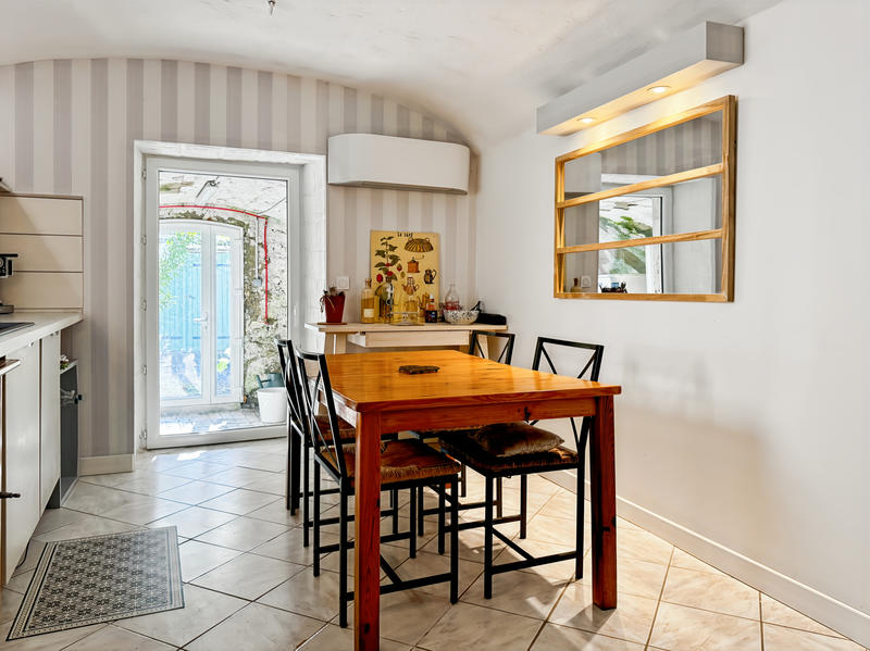 Maison de village - 100 m² - 3 pièces