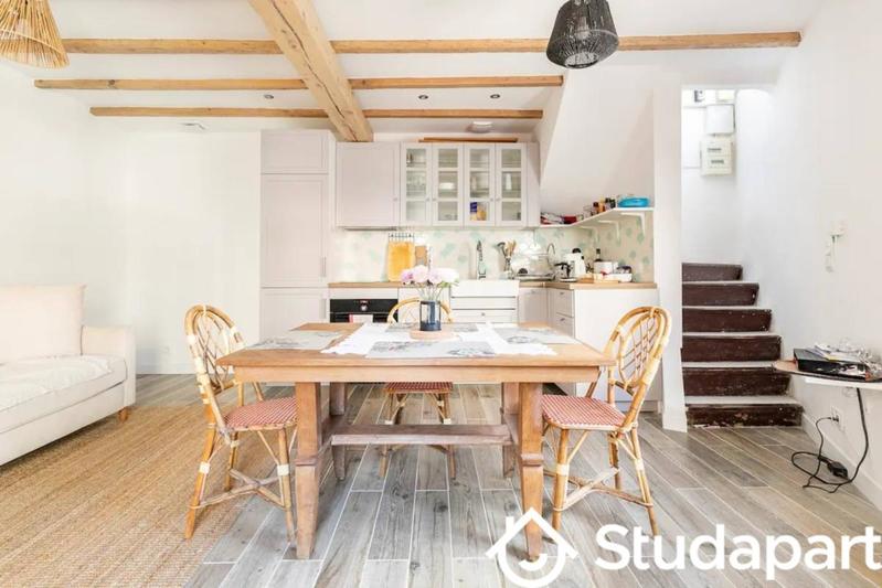 Chambre - 8 m² - 1 pièce