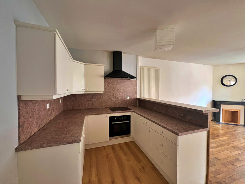 Appartement - 102 m² - 4 pièces